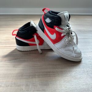 Jordan 1 Mid SE Little Kids 12.5C
